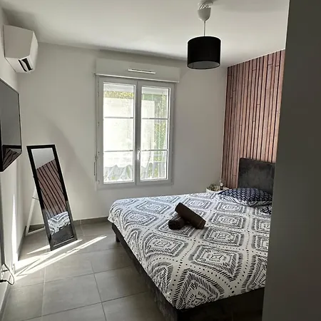 Bel Appartement Au Calme Avec Parking Menton Exterior foto