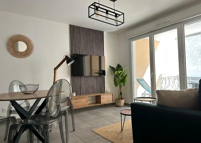 Bel Appartement Au Calme Avec Parking
